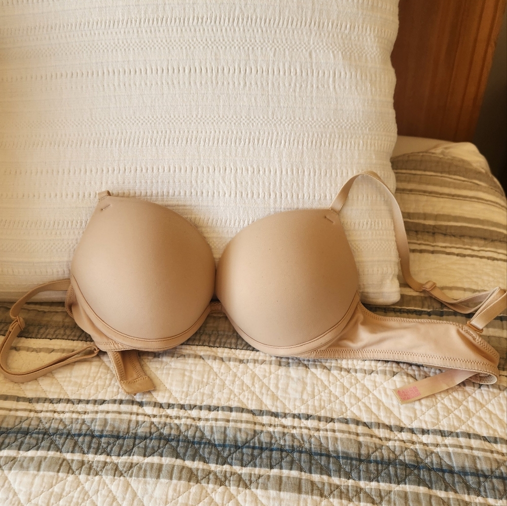 Victorias Secret super push-up bra
